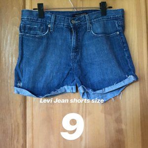 Levi jean shorts